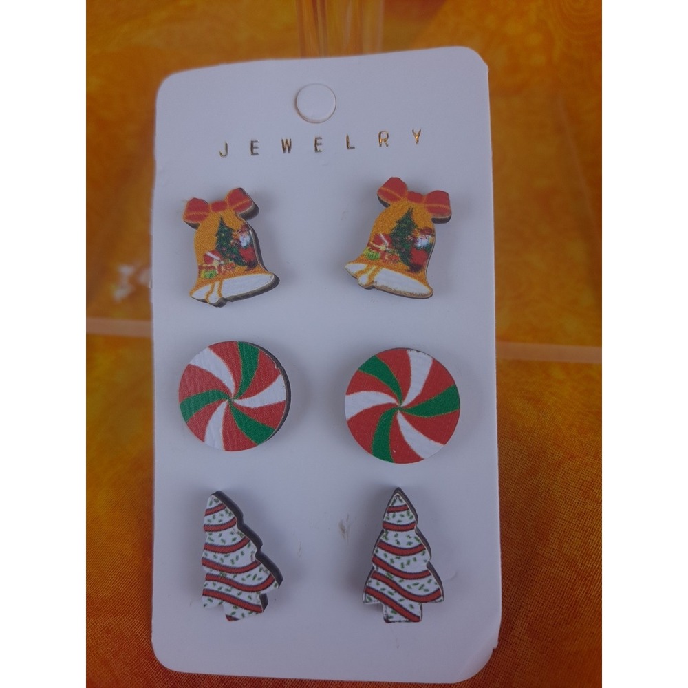New 3 Pack Wooden Stud Earrings Christmas Trees,‎ Pinwheels, Bells